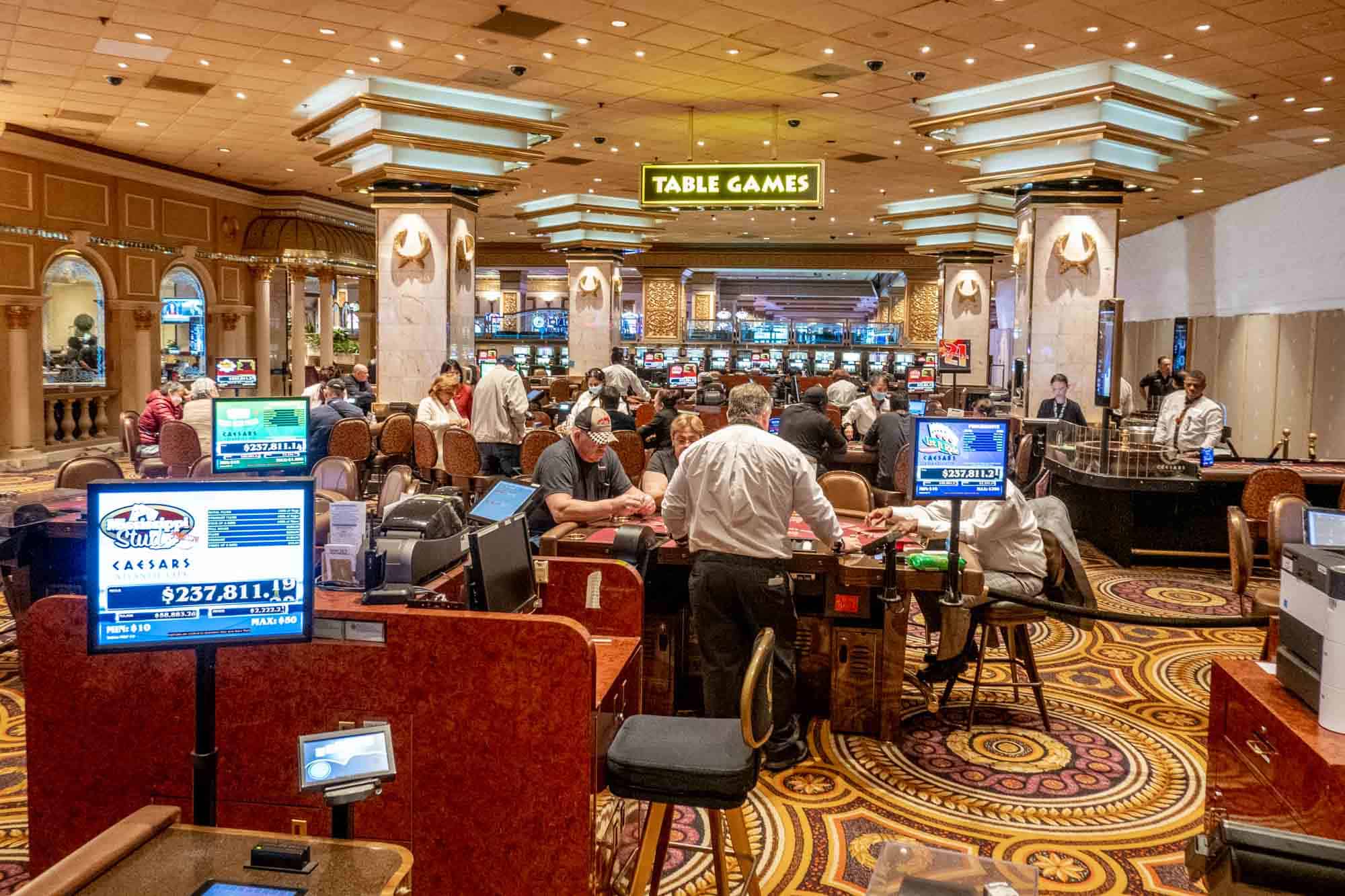 Video Poker Stratejileri: Kazanma İpuçları ve Teknikler